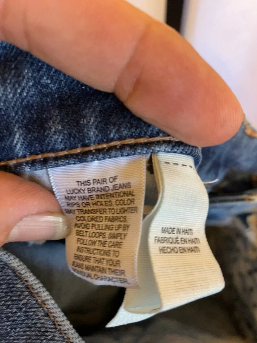 Lucky Brand 410 Athletic Fit Jeans Men's 32x30 Distressed Stretch Denim